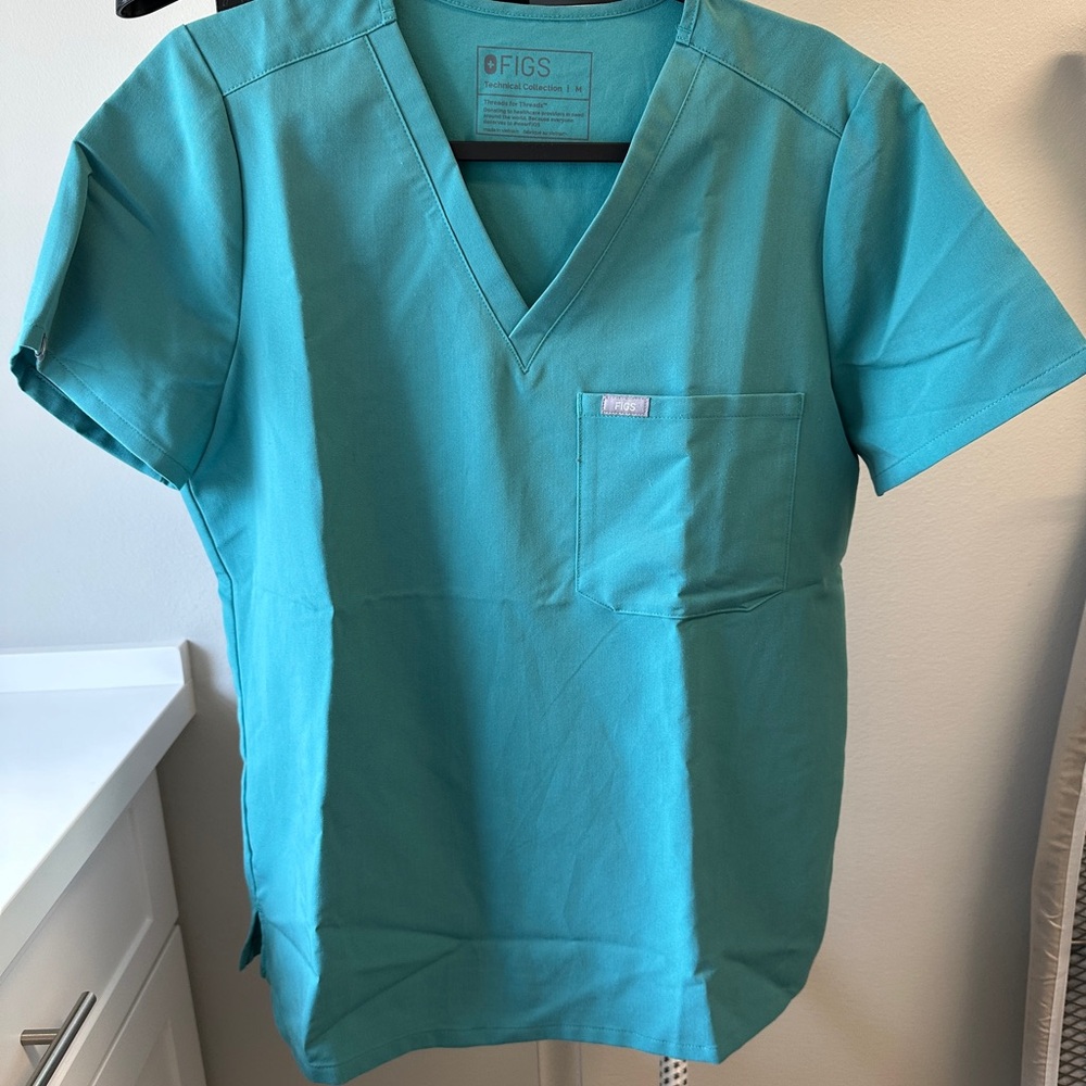 Figs Teal Scrub Set Top (M) + Jogger pants (S) Teal/Marine Green